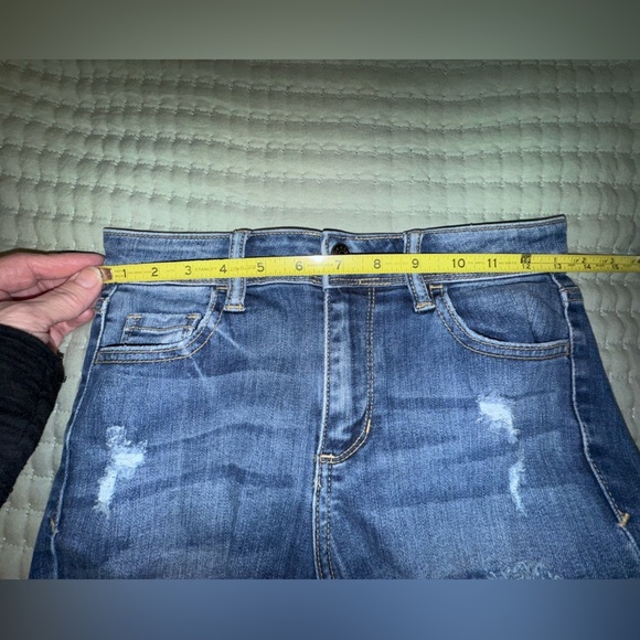 Cello brand Distressed ankle Jeans. Size 1 VGUC - Picture 10 of 14